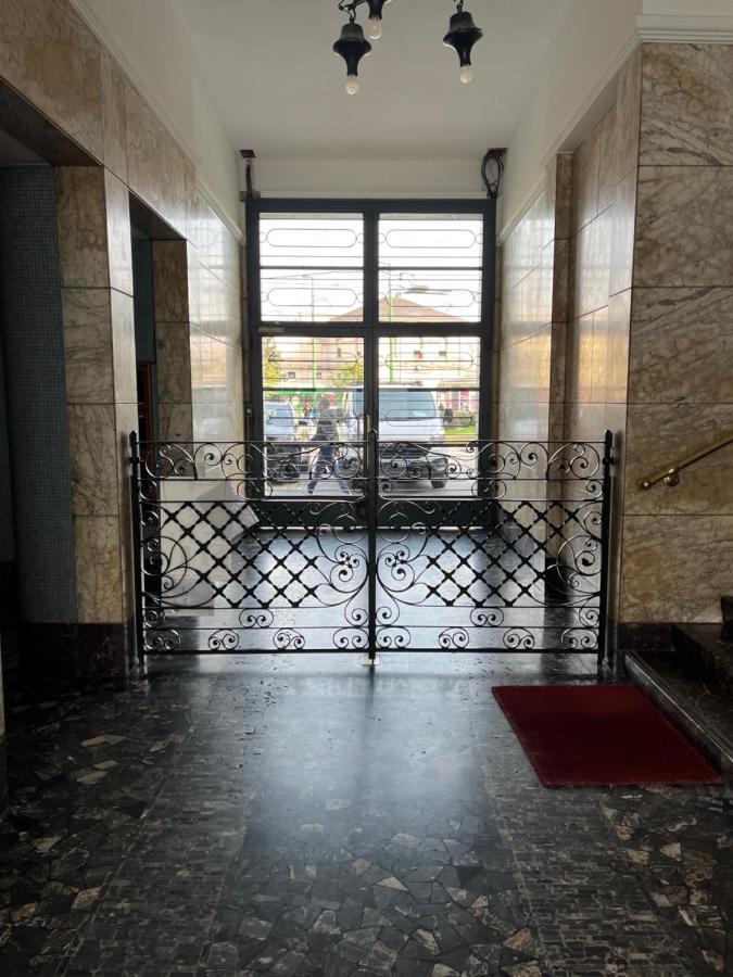 Citta Studi Apartment - Front Metro Lambrate Milan Bagian luar foto